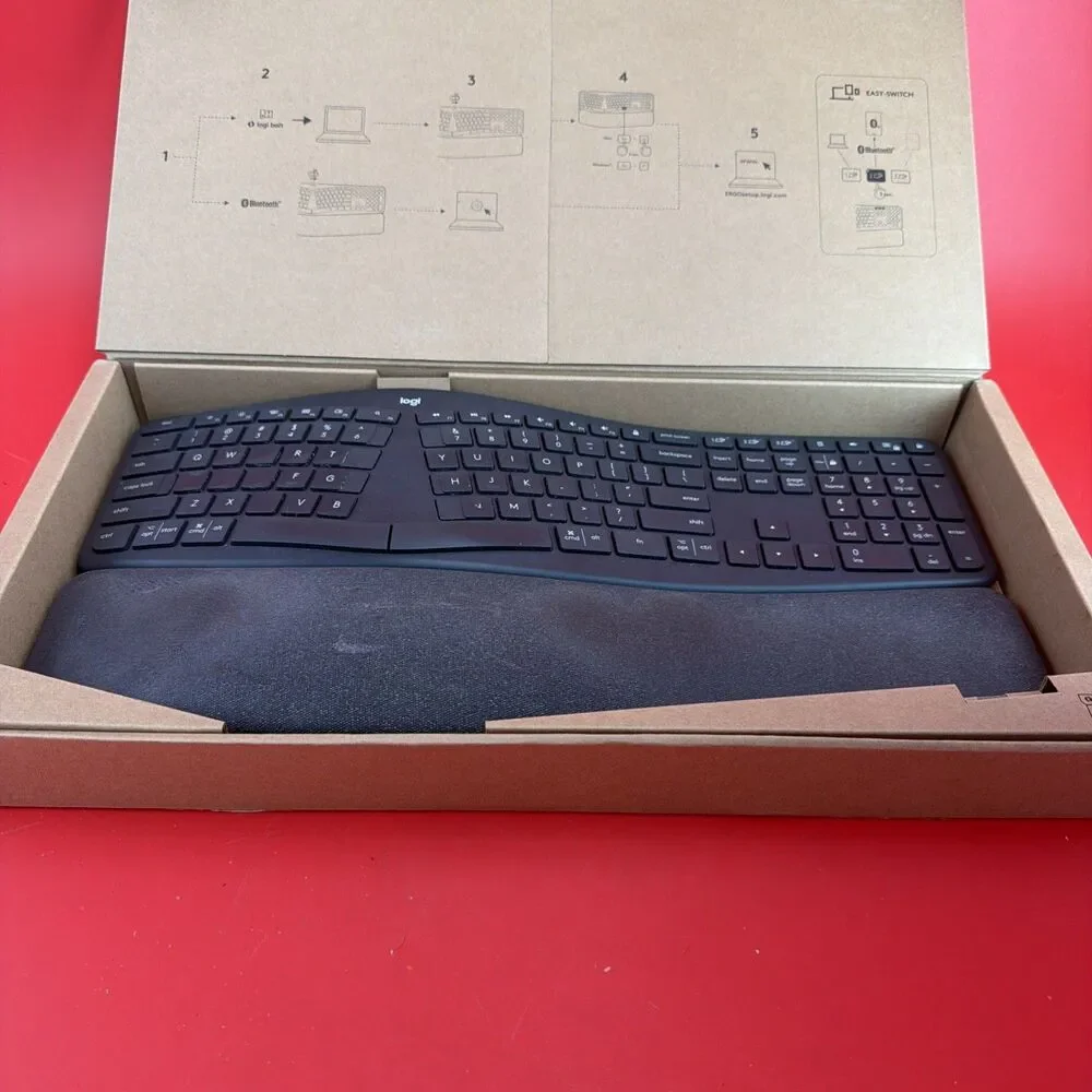 Logitech Ergo K860 Split Ergonomic Keyboard for business- With Dongle Graphite